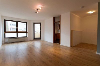 Zentrale 1 Zimmerwohnung mit schönem Balkon!