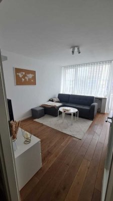 Charmante 2-Zimmer-Wohnung mit stilvollem Flair & moderner EBK in Neufahrn bei Freising