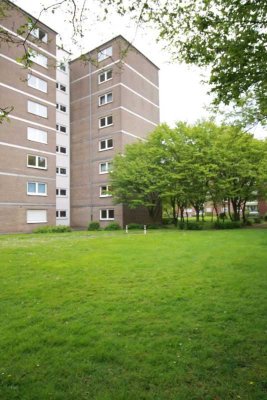 Frisch sanierte - 3-Zimmerwohnung mit Loggia in Duisburg-Mündelheim