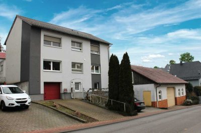 Sehr großes Mehrfamilienhaus in Gauangelloch bei Leimen - ALLES XXL! Garage, Grundstück, Hobby.