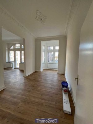 Gut geschnittene und ruhige Wohnung im 1.OG mit Balkon für Familien. Hier wohnen Sie gerne!