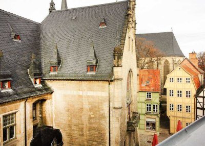 Über den Dächern von Quedlinburg: Wunderschöne 3-Zimmer-Wohnung mit Marktblick!