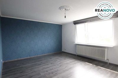 Modernisierte Wohnung mit Tageslichtbad und Einzelgarage ab sofort frei!