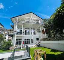 Großzügige, moderne 4-Zimmer-Wohnung in Zentrumsnähe mit grossem Balkon