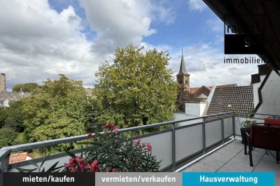 Inmitten der Historie - 2-Zimmer-Wohnung mit Balkon & Tiefgaragenstellplatz am Kaiserswerther Markt