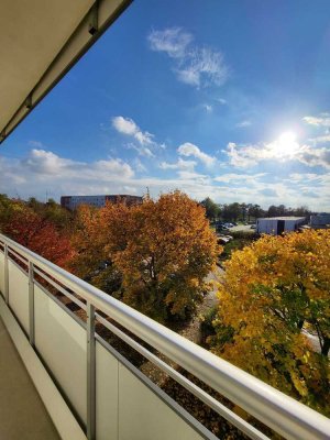 2-RW - ideal für Singles oder Studenten - Balkon - Aufzug - Bad mit Dusche -ab sofort!