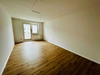 Renovierte 3-Raum-Wohnung mit Balkon