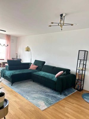 Schöne und modernisierte 3-Zimmer-Wohnung mit Balkon und EBK in Bad Kissingen