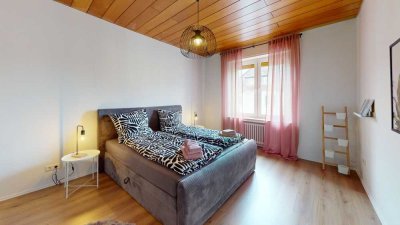 Ab sofort Nachmieter gesucht: Altbauwohnung 1. OG mit Balkon Pb Südstadt