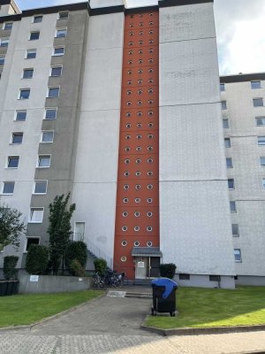 Renovierungsbedürftige 3 Zim-Wohnung in Langenhagen Zentrum