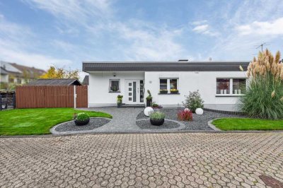 Charmanter und modernisierter Winkelbungalow in ruhiger Sackgassenlage von Niederkassel-Rheidt