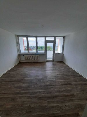 1 Zimmerwohnung im 11. OG, verkehrsgünstig gelegen, Kiel Hassee