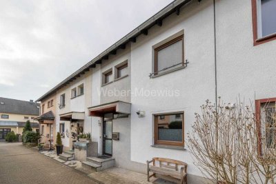 Einfamilienhaus mit ganz viel Potential! 4 Zimmer mit sonnenverwöhnter Terrasse, Garten und Garage