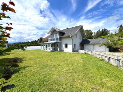 Schönes Einfamilienhaus mit Traumsicht auf den Wörthersee