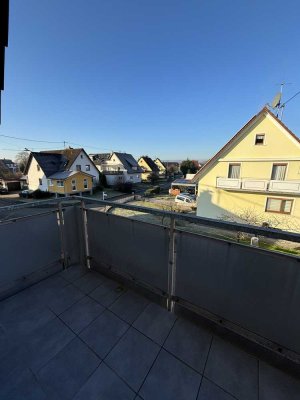 Freundliche 3-Zimmer-Wohnung mit Balkon und Einbauküche in Köndringen