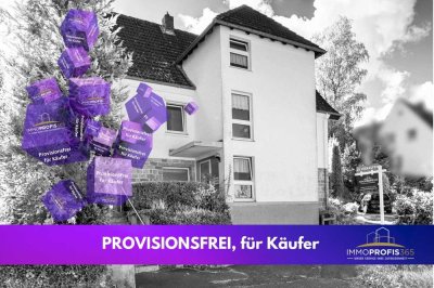 Provisionsfrei, 2 Familienhaus mit Einliegerwohnung, Stellplätze und Garten in Ruhiger Lage.