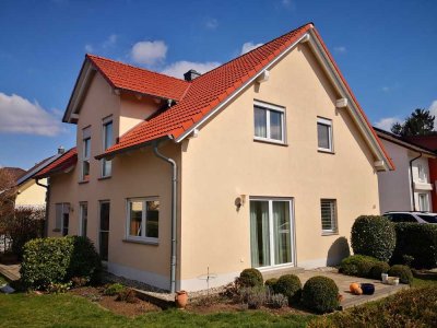 Einfamilienhaus mit viel Platz und Komfort in ruhiger Lage