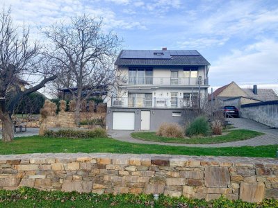 Wohnen im eigenen Park 2.915m² parkähnliches Grundstück samt großzügigem Wohnhaus!