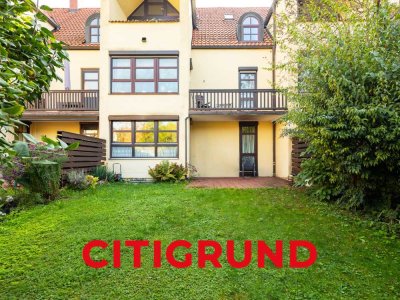 Dachau - Charmante 2-Zimmer-Wohnung mit Sonnenterrasse & ca. 70 m² großem Gartenrefugium