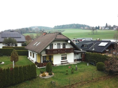 Gepflegtes Einfamilienhaus in ruhiger Lage in Moosburg!