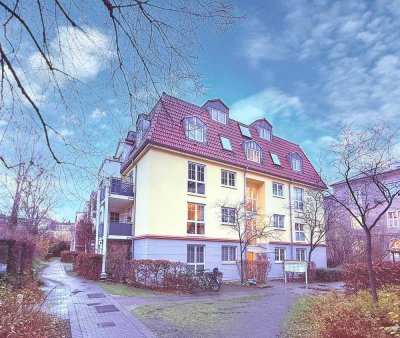 Eigennutzer: 3-Raum mit Terrasse & TG-Stellplatz nahe des Großen Gartens