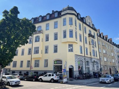 Renovierte 3 Zi.Altbau Wng. an der Landshuter Alle mit Wohnküche und Einbauküche