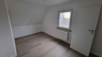 Dachgeschosswohnung in Siegen Mitte Erstbezug nach Kernsanierung