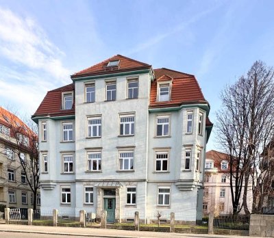 Charmante Maisonette-Wohnung mit Balkon und Stellplatz in zentrumsnaher Lage