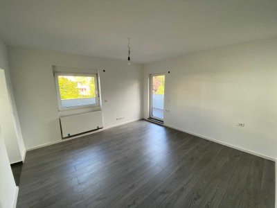 Zentralgelegene Wohnung mit Balkon und EBK