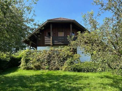 Wunderschönes Zweifamilien- Haus in traumhafter Lage