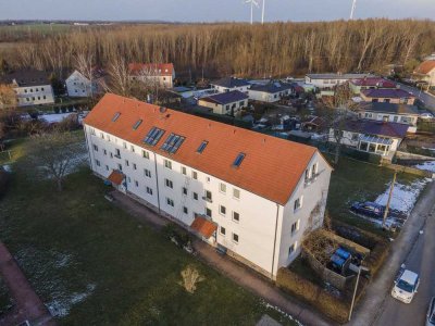 Helle und Schöne 2-Raumwohnung in ruhiger Lage mit Einbauküche