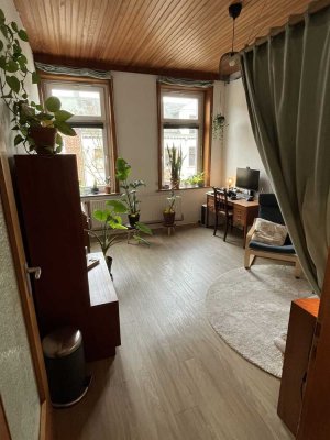 Helle drei Zimmer Wohnung, frei ab 15.03.