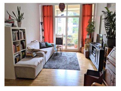 Schöne 3 Zimmer Wohnung, Neustadt, 86 qm, san. Altbau, 2 Balkone zur Zwischenmiete