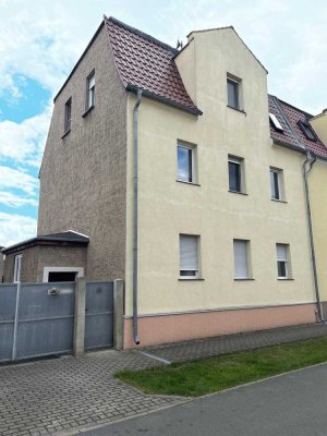 Einfamilienhaus mit Einliegerwohnung in Annaburg zu verkaufen