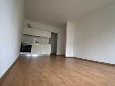 2 Raum Wohnung mit Einbauküche