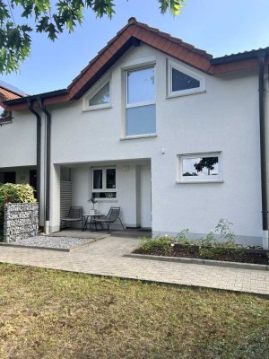 Attraktives Reihenmittelhaus in Freiburg - Hochdorf