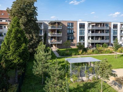 Wohnen im Park - sonnige 4-Zimmer Wohnung im 3. OG mit Blick ins Grüne