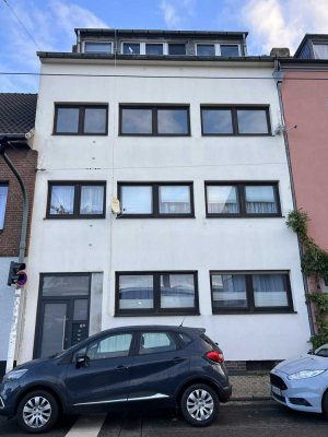 Moderne Maisonette-Wohnung mit eigener Terrasse