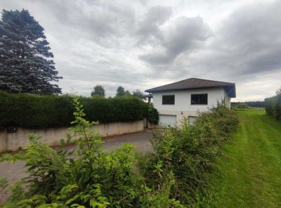 Einfamilienhaus mit 7 Zimmer und großem Garten