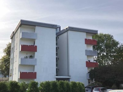 Helle 3-Zimmer-Wohnung im 4. OG mit 2 Balkonen und toller Aussicht in Essen-Altendorf zu vermieten