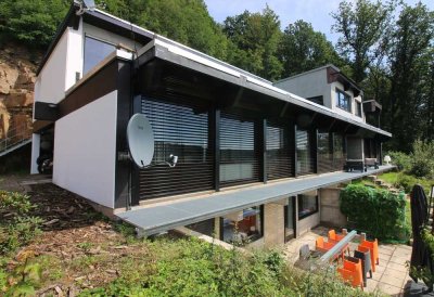 BAUHAUS VILLA IN TOP LAGE!