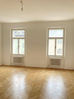 Großzügige 3-Zimmer-Wohnung mit Balkon in gepflegtem Altbau