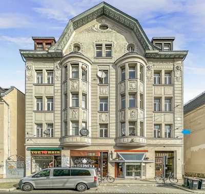 Stilvolle 4-Zimmer-Altbauwohnung in Leipzig-Gohlis mit Balkon und Blick auf begrünte Innenhöfe