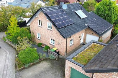 Freistehendes Einfamilienhaus. Energieeffizient mit PV Anlage in ruhiger Sackgassenlage