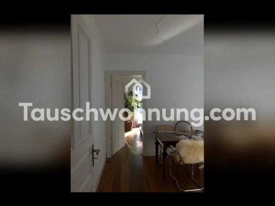 Tauschwohnung: Wunderschöne Altbau 2 Zimmer Wohnung, Dielen, Stuck, Balkon