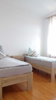 4 Zi. Wohnung mit Balkon und Badewanne im Zentrum