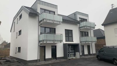 Neubau: 3 Zimmer Dachgeschosswohnung in Bornheim mit tollem Blick