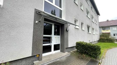 Geräumige 4,5- Raum ETW mit Balkon / Loggia im 2.OG - frei ab 01.12.2024 !