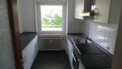 Stilvolle 2-Zimmer-Wohnung mit Balkon und Einbauküche in Baden-Baden