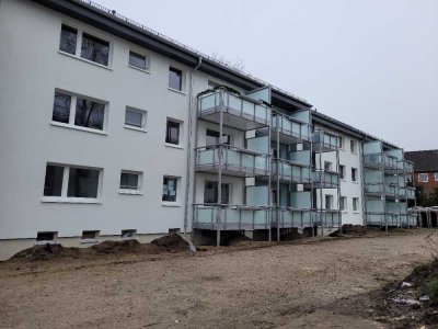 Gepflegte, helle 2,5-Zimmer-Wohnung mit großzügigem Balkon